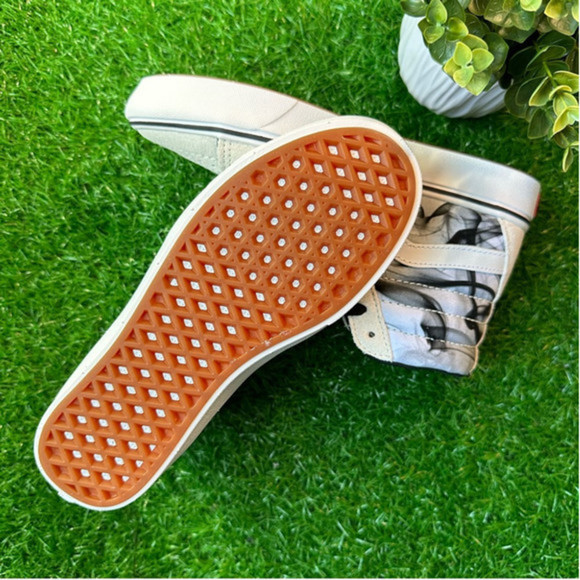 Vans Comfycush Sk8 Hi After Dark White / Black - Picture 3 of 8